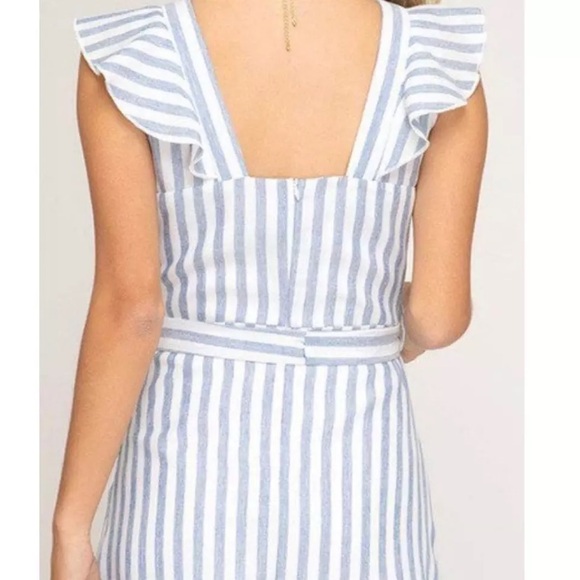 🌞👗Cute and Comfy SHE + SKY Blue and White Stripe Chambray Dress🌞👗 - Picture 2 of 14